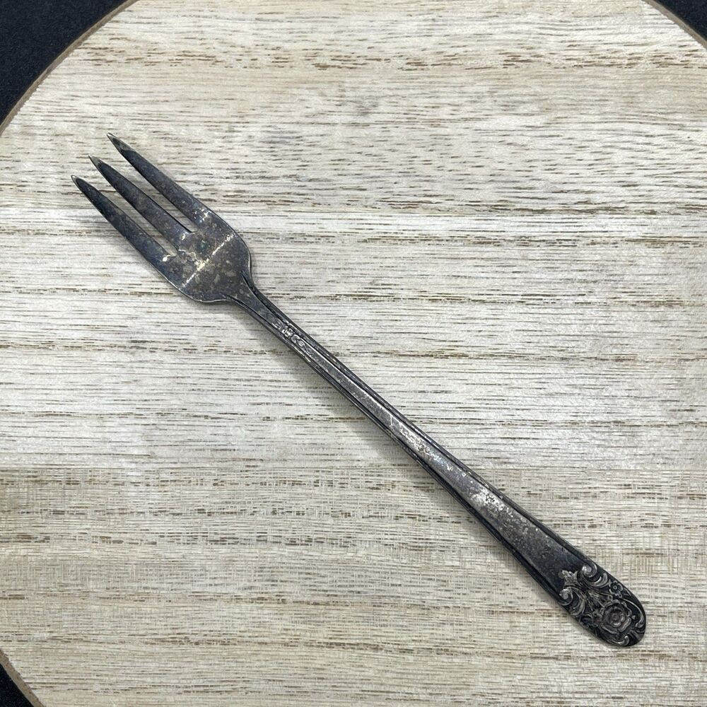 VTG 1954 International Silver Co Melody Silver Plate Dinner Fork Patina Tarnish